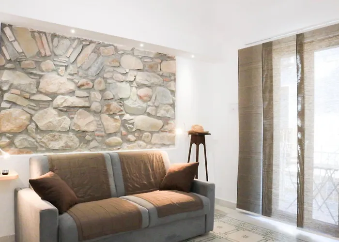 Dimora Bonello Pensión Santo Stefano di Camastra